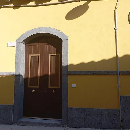 Monte Etna Confort Maison Con Лингуаглосса