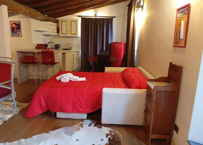 Monte Etna Confort Maison Con 3* Лингуаглосса