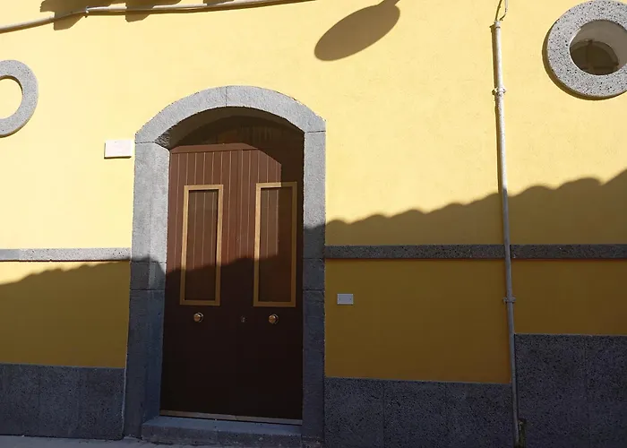 Monte Etna Confort Maison Con Лингуаглосса